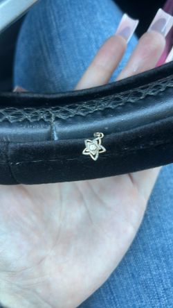 10k gold star with real diamonds