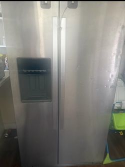 Whirlpool Stainless Steel French Door Refrigerator – Not Cooling – As Is