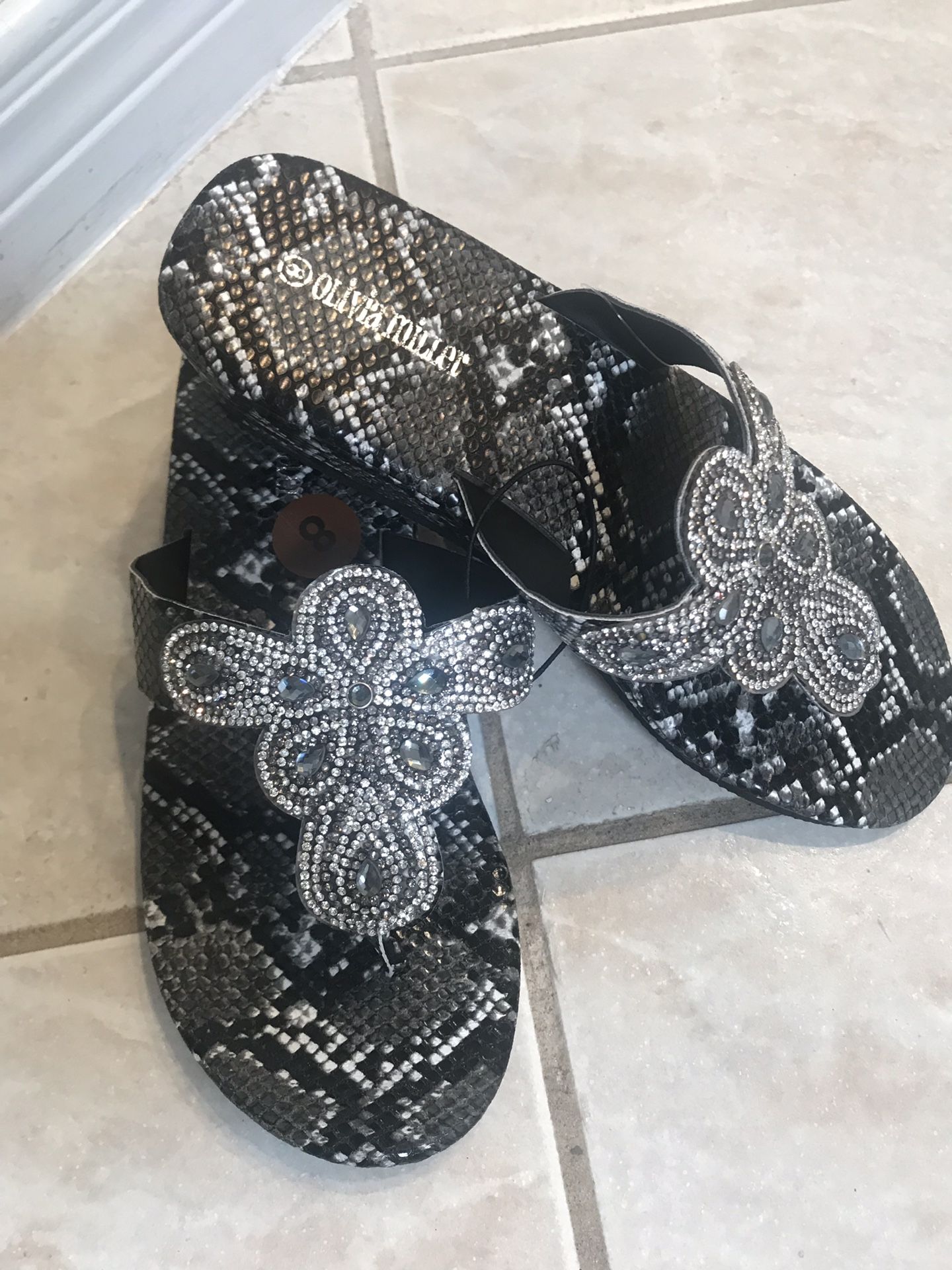 Nice sandals brand new size 8