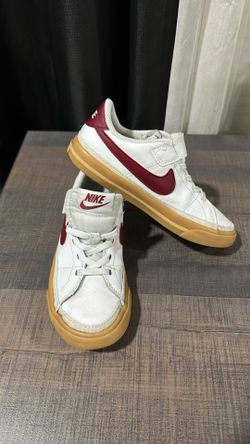 NIKE COURT LEGACY SZ. 13C