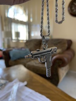 New pendant with rope chain