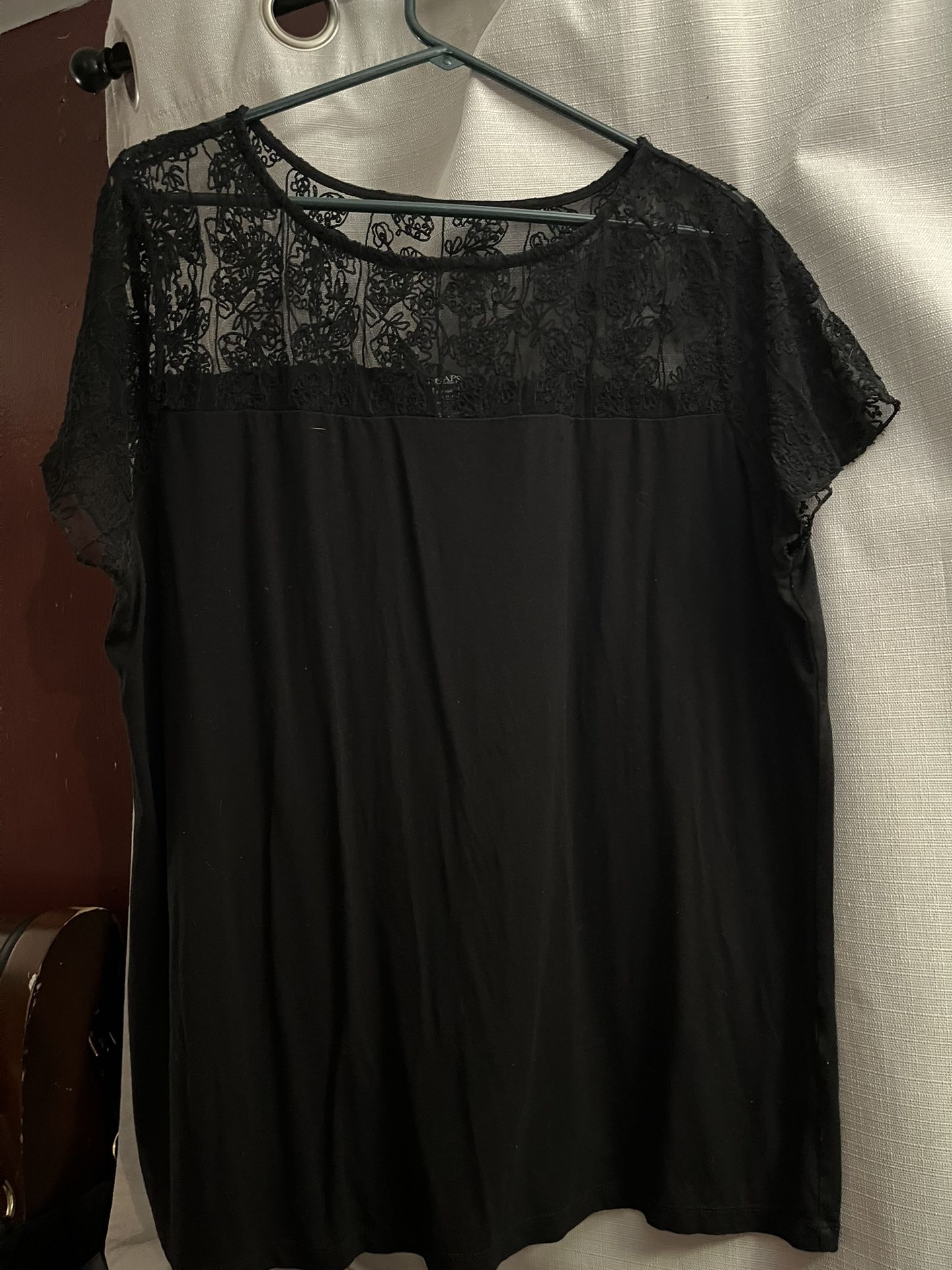 Women’s Chaps Black Lacey Blouse