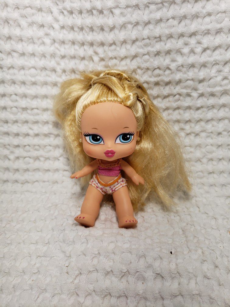 Bratz Babyz Doll Hair Flair Cloe 5” Doll Blond Hair Blue  Eyes