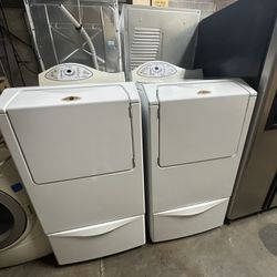 washing machines and dryers 