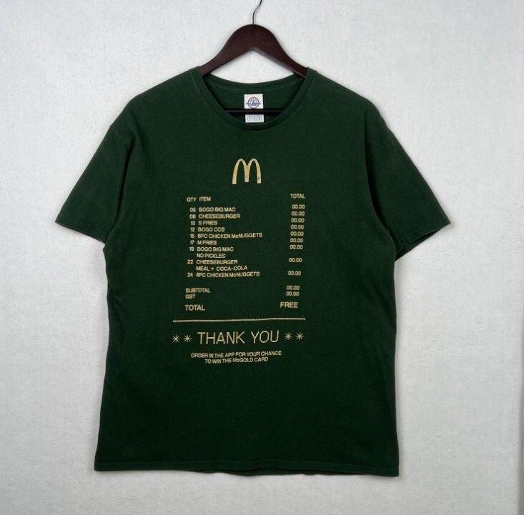 Vintage Y2K McDonalds Gold Card T shirt men's large