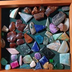Tray of semiprecious gemstones  minerals   Good for making jewelry