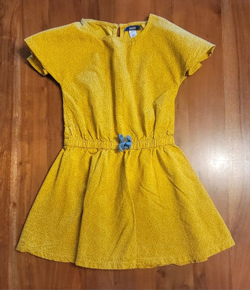 Okaidi Girls Size 6 Yellow Dress