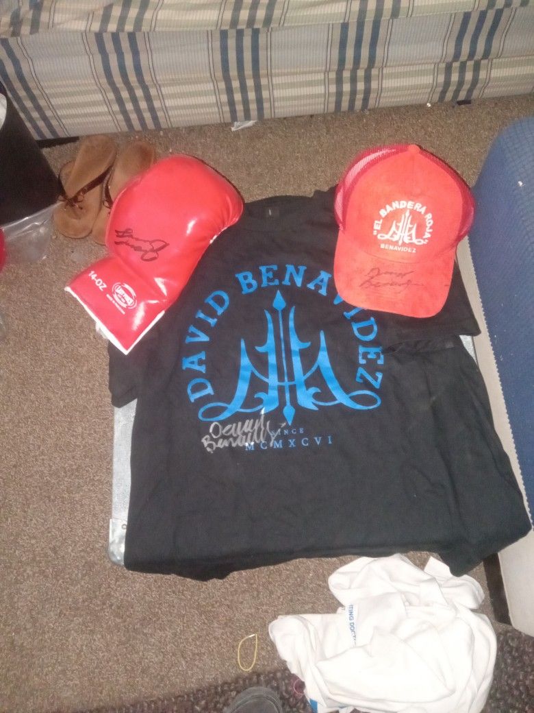 David Benavidez Hat . Glove And Shirt Signed