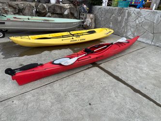 Red Sea Kayak with Paddle