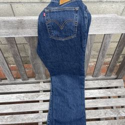 Levi’s Women’s Ribcage Jeans 