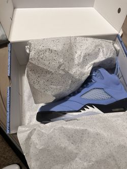Jordan 5 Unc Size 9.5 Brand new