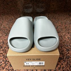 Adidas Yeezy Slide "Salt"