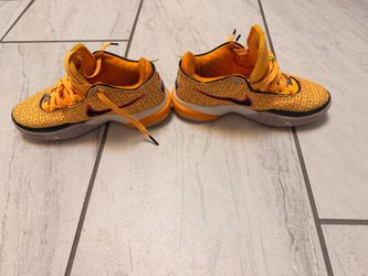 Nike LeBron 20 "Laser Orange"