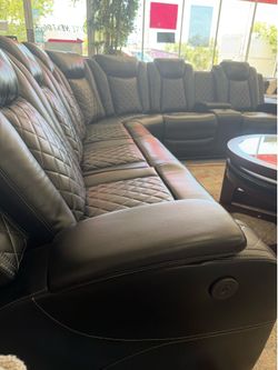 Power Recliner Sectional in Stock // Sofas Seccionales Disponibles
