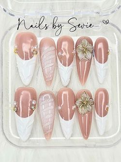Acrylic Press-On Nails Set – Nude & White