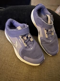 Nike Dynamic Fit Kids Sneakers