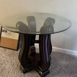 Two end tables for Sales