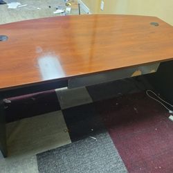 Free Desk 