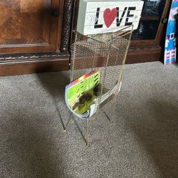 Newspaper Magazine Rack
