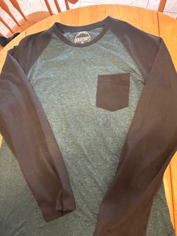 Long sleeve tee