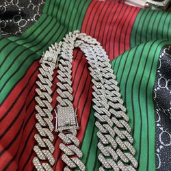 20” chain set two pieces lab stones