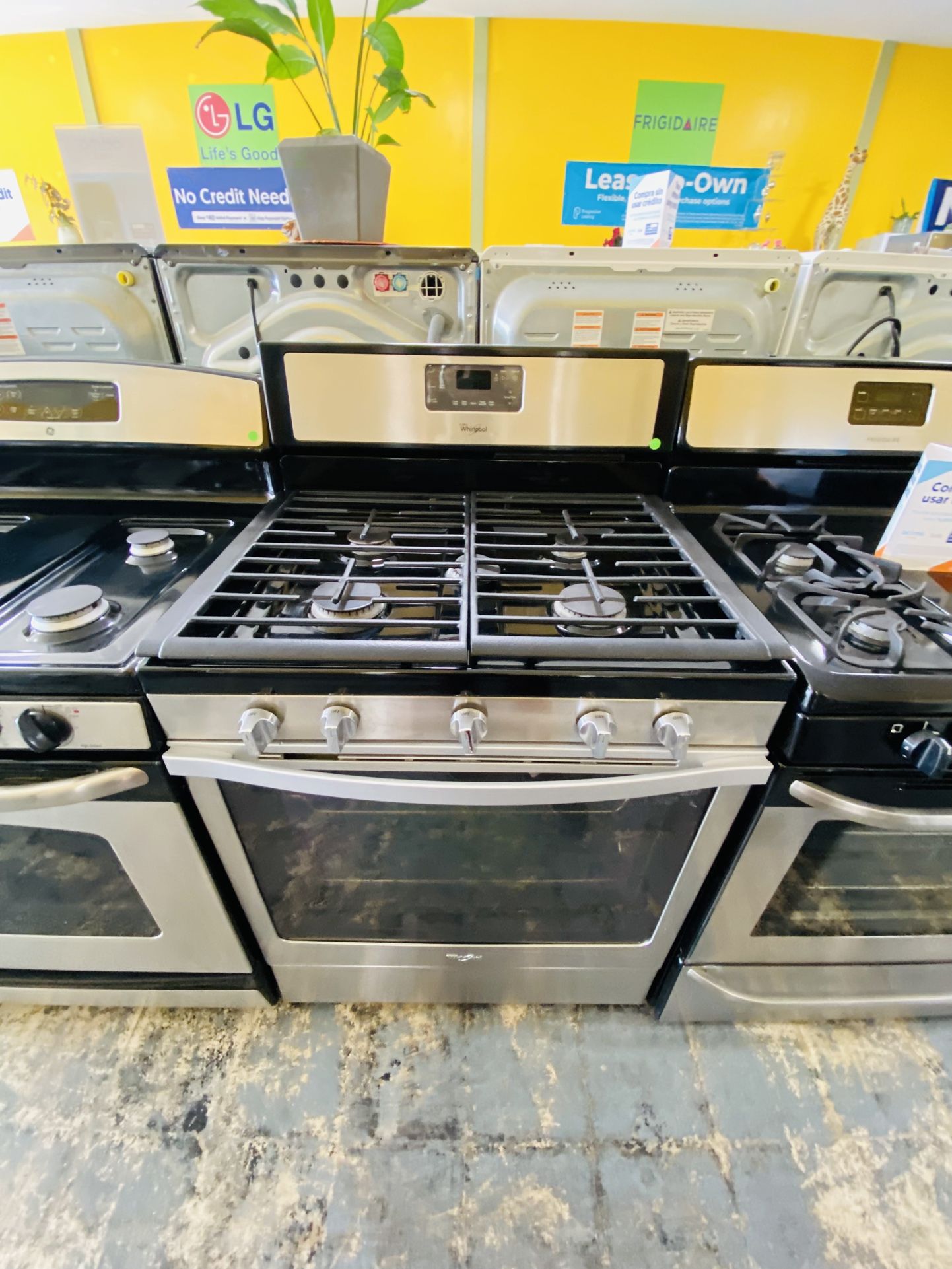 Whirlpool Stove No Credit Needed