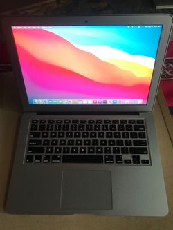 13” MacBook Air i7 processor 128gb SSD 8gb Ram missing charger but all working good