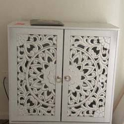 White Cabinet