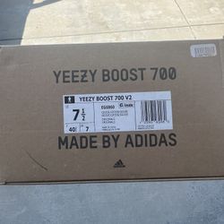 Yeezy Boost 700