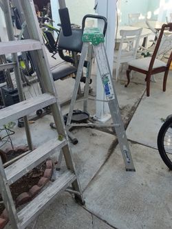 Tengo escalera  bicicleta en buenos estados