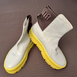 Puma x Fenty colab by Rihanna Chelsea Sneakers Combat Boots Women’s Size 10 Sterling Blue Limeade 