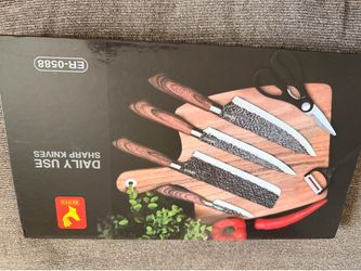 Six piece knife set