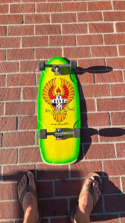 Skateboard independent truck Powell peralta wheels