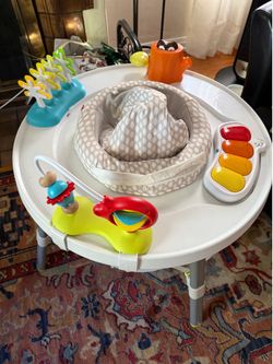 Skip Hop baby activity center/table