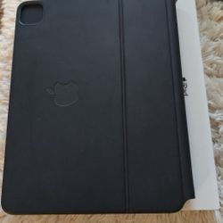 Apple MAGIC KEYBOARD $150 (2) to Choose From. 
