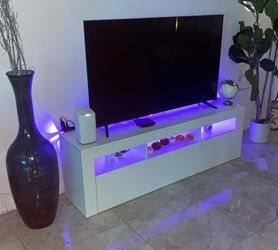 Tv stand NEW in the box