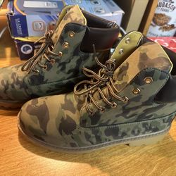 Camo Hunting Boots Hiking Boots Size 10.5