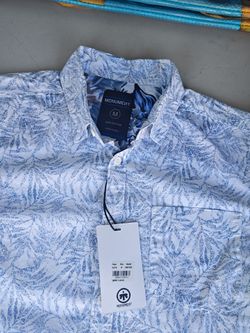 Monument shirt