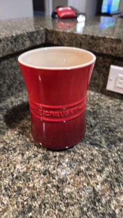 Le Creuset utensil crock