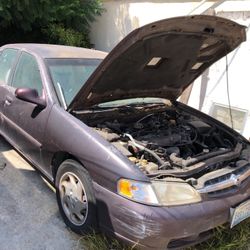 2000 Nissan Altima