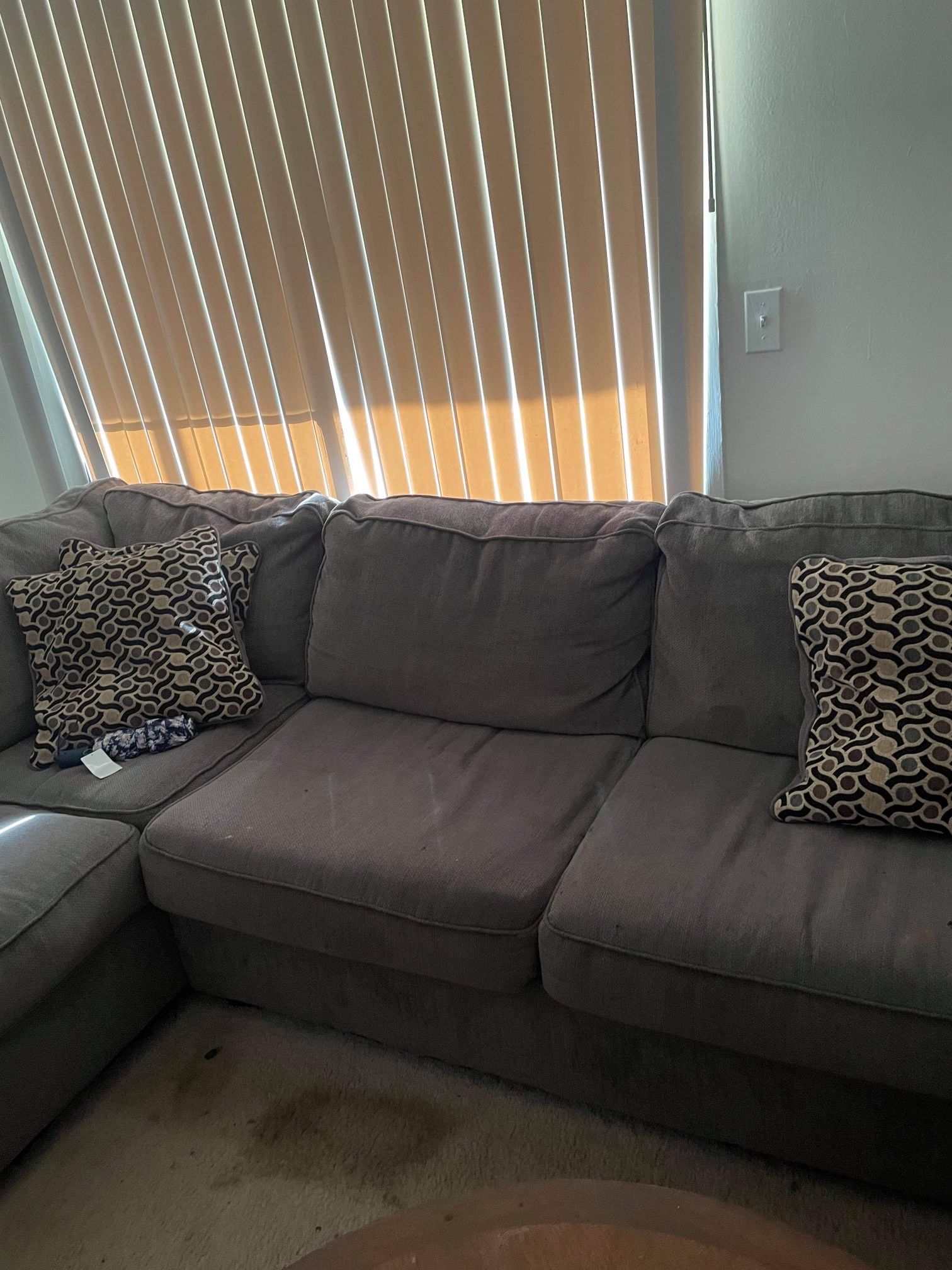 Like New Sofa Set