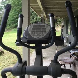Commercial Grade Elliptical - FREE FREE