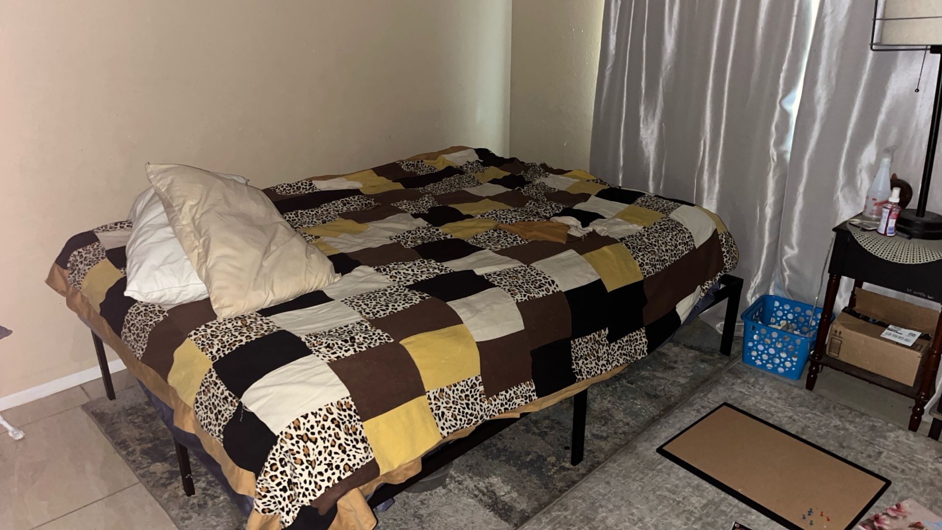 Platform Bed With Pillow Top Mattress