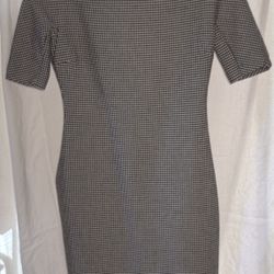 Zara - Size M - Houndstooth Dress