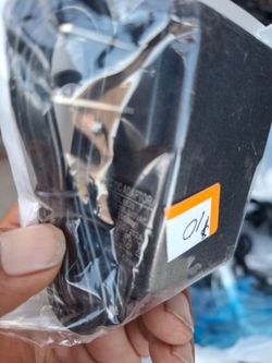 Chargers for laptops and such about 38pcs