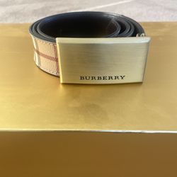 Classic Burberry Belt 