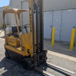 1976 Hyster S40C Monotrol Power Shift Forklift Propane / Diesel