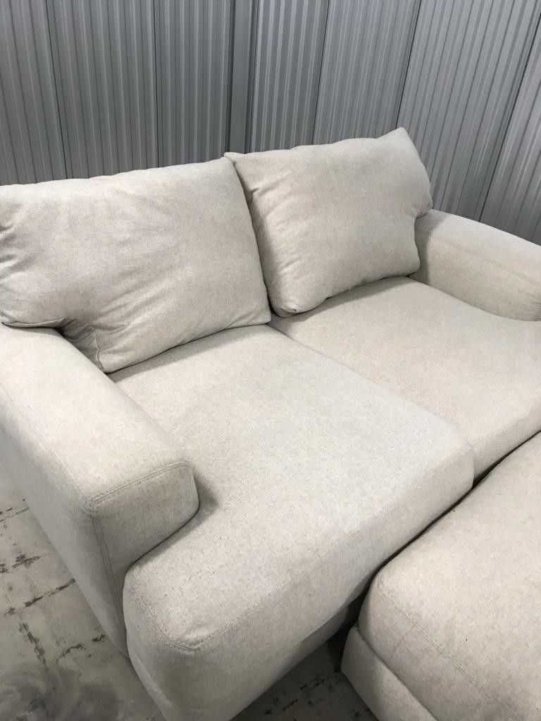 XL Love Seat with Ottoman