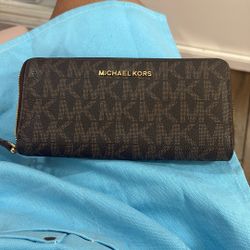 Mk Wallet