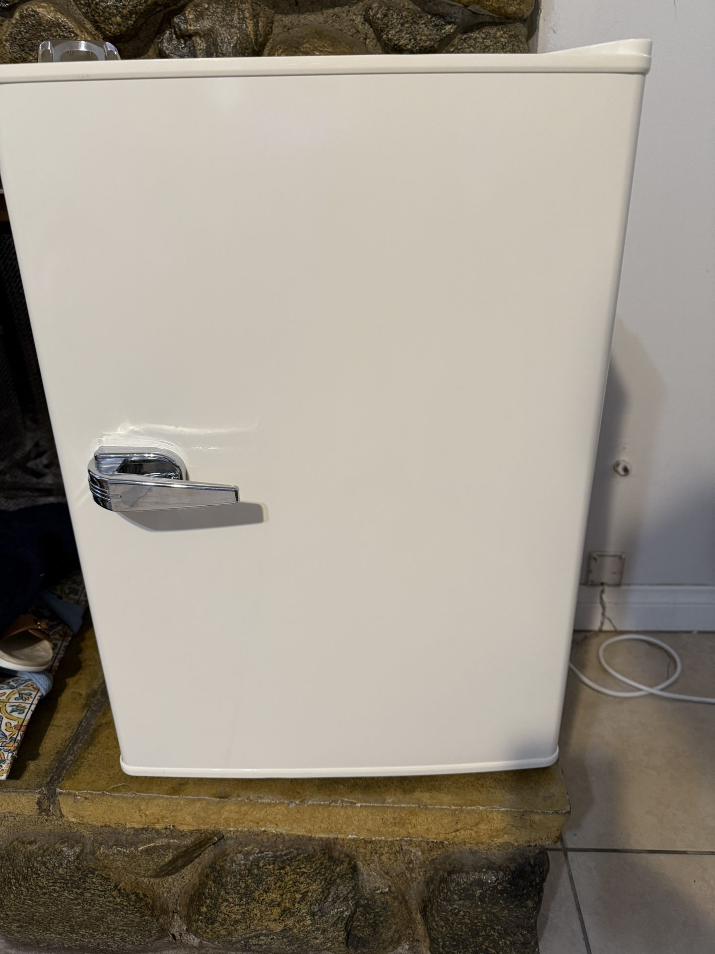 Insignia Retro Mini Fridge